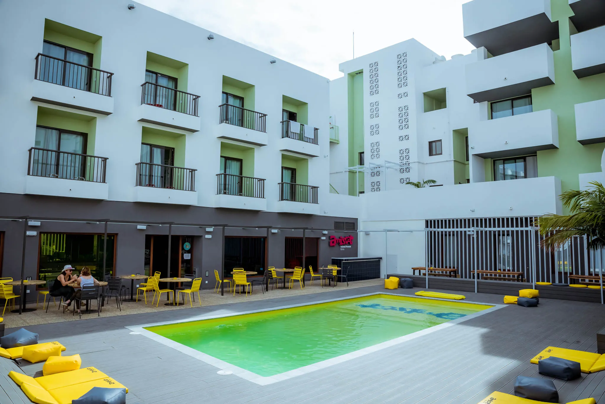 Amistat Island Hostel Ibiza